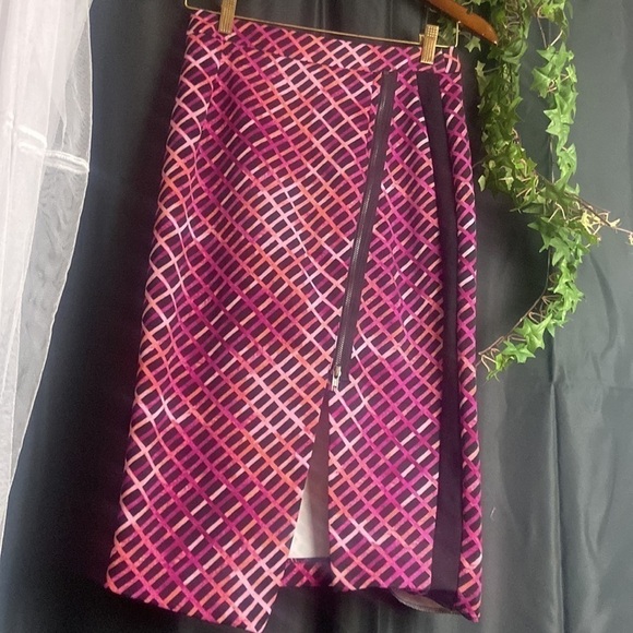 Worthington Pink Pencil Skirt​ - Picture 3 of 6